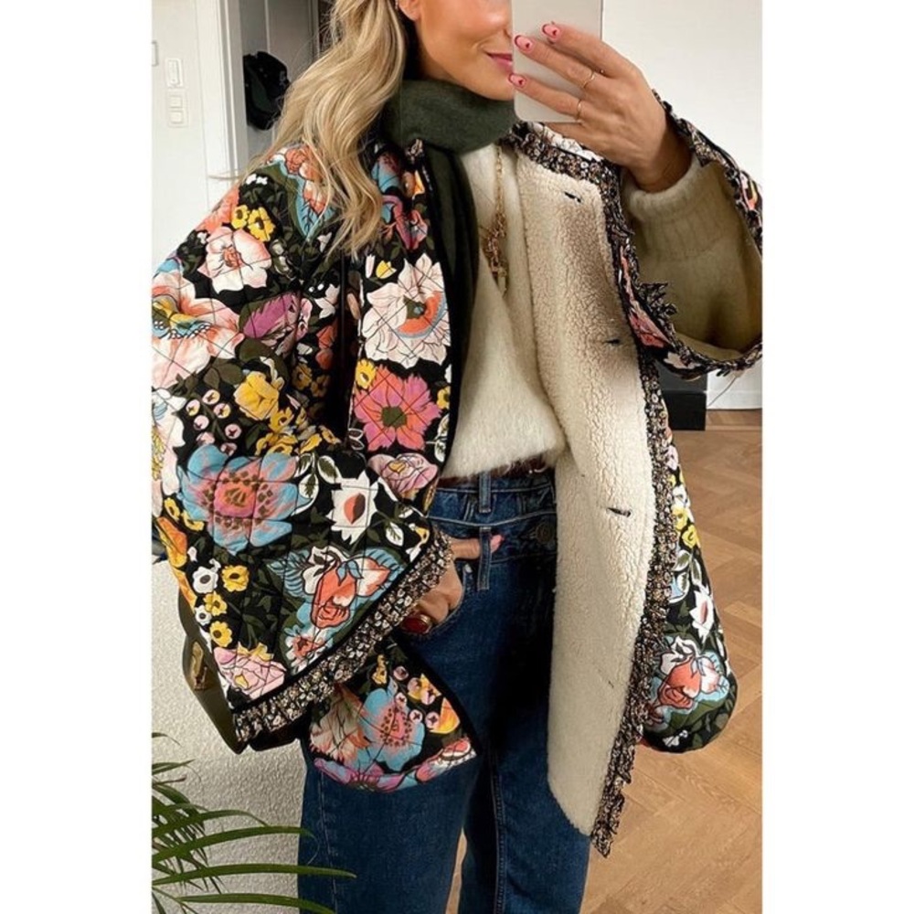 NWOT Quilted Floral Button Down Sherpa Lined Jacket